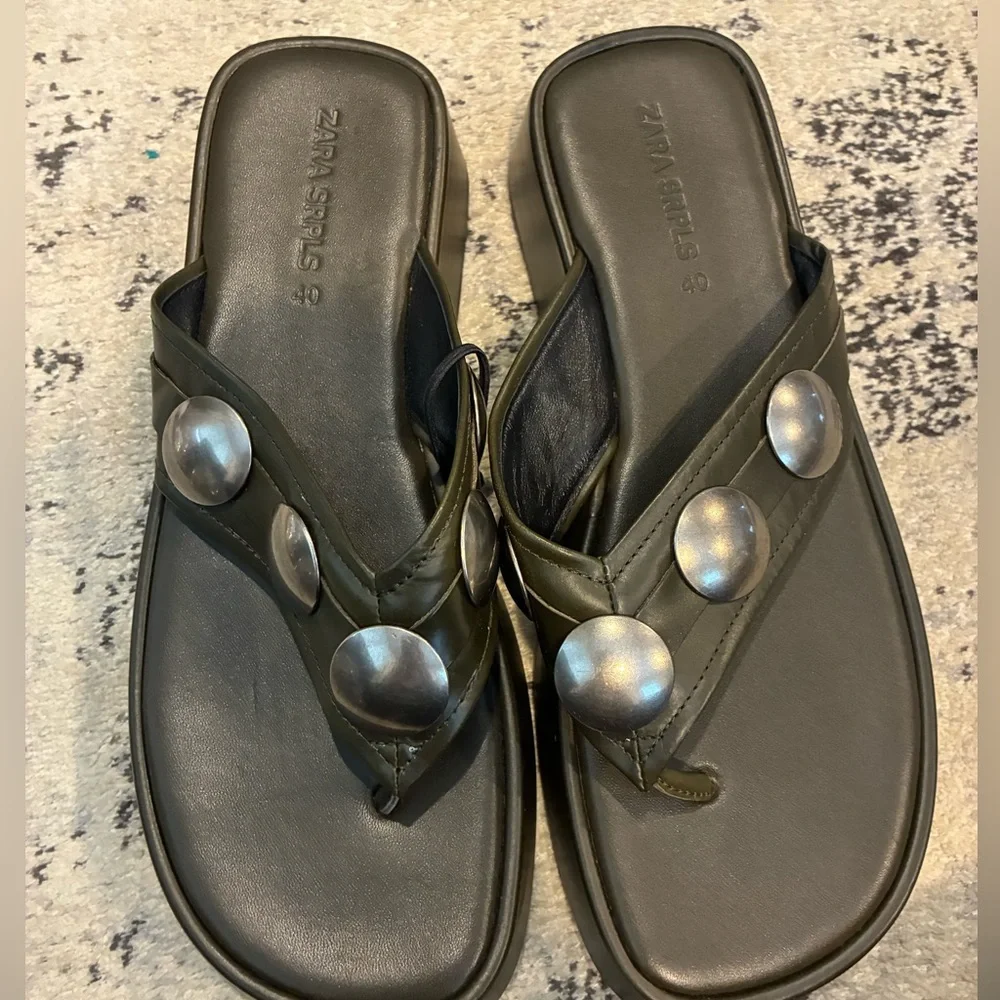Zara Platform Thong Sandals with Stud Accents - Picture 5 of 6